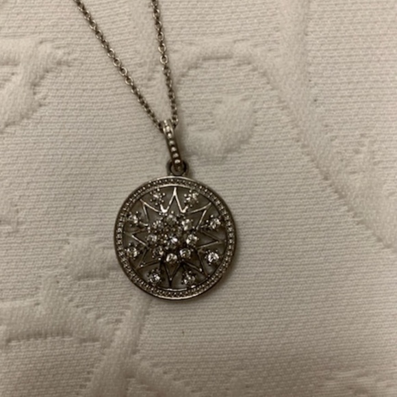 Necklace - Picture 2 of 5